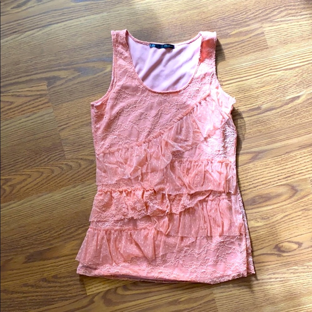 lace sleeveless top